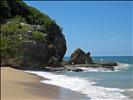 Isabela, Puerto Rico / Playa y túnel / Guajataca Beach near the "tunnel" area